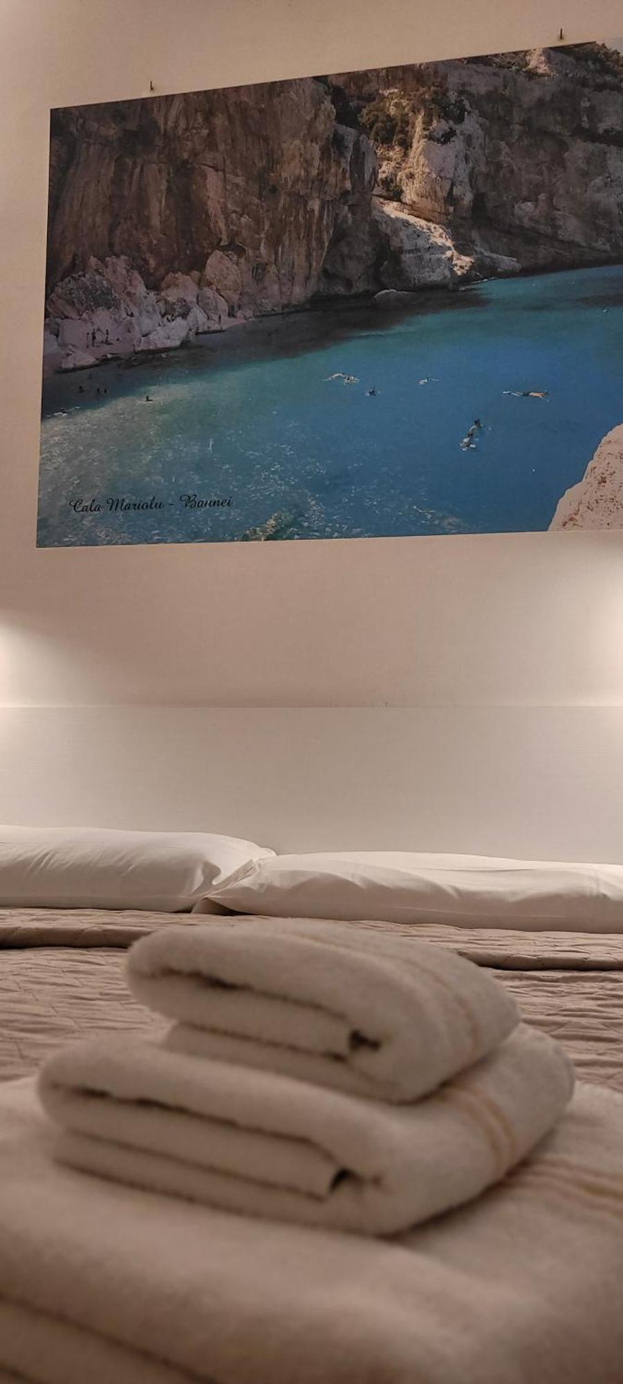 Affittacamere Guesthouse Maristella Cagliari Oda fotoğraf