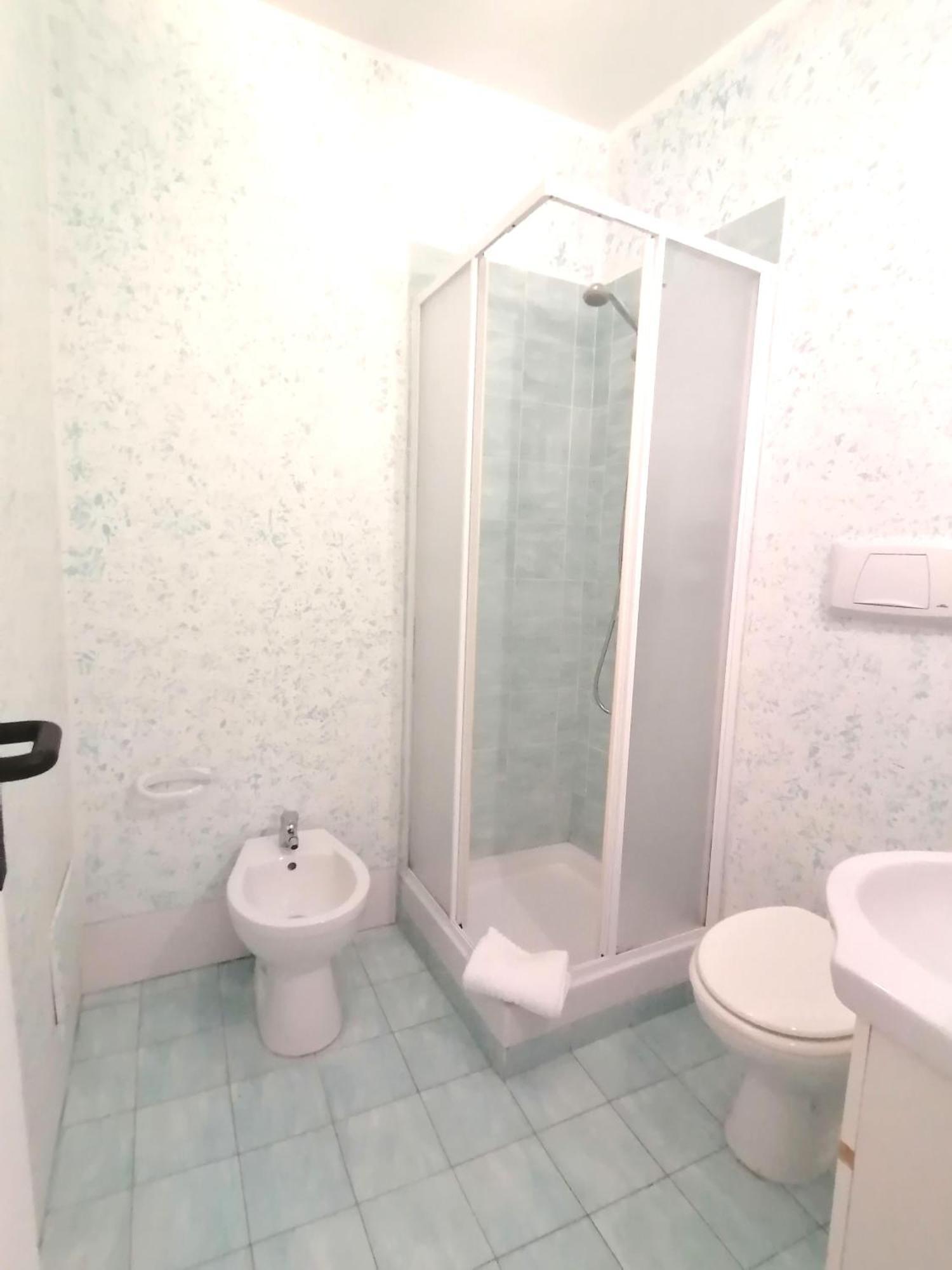 Affittacamere Guesthouse Maristella Cagliari Oda fotoğraf