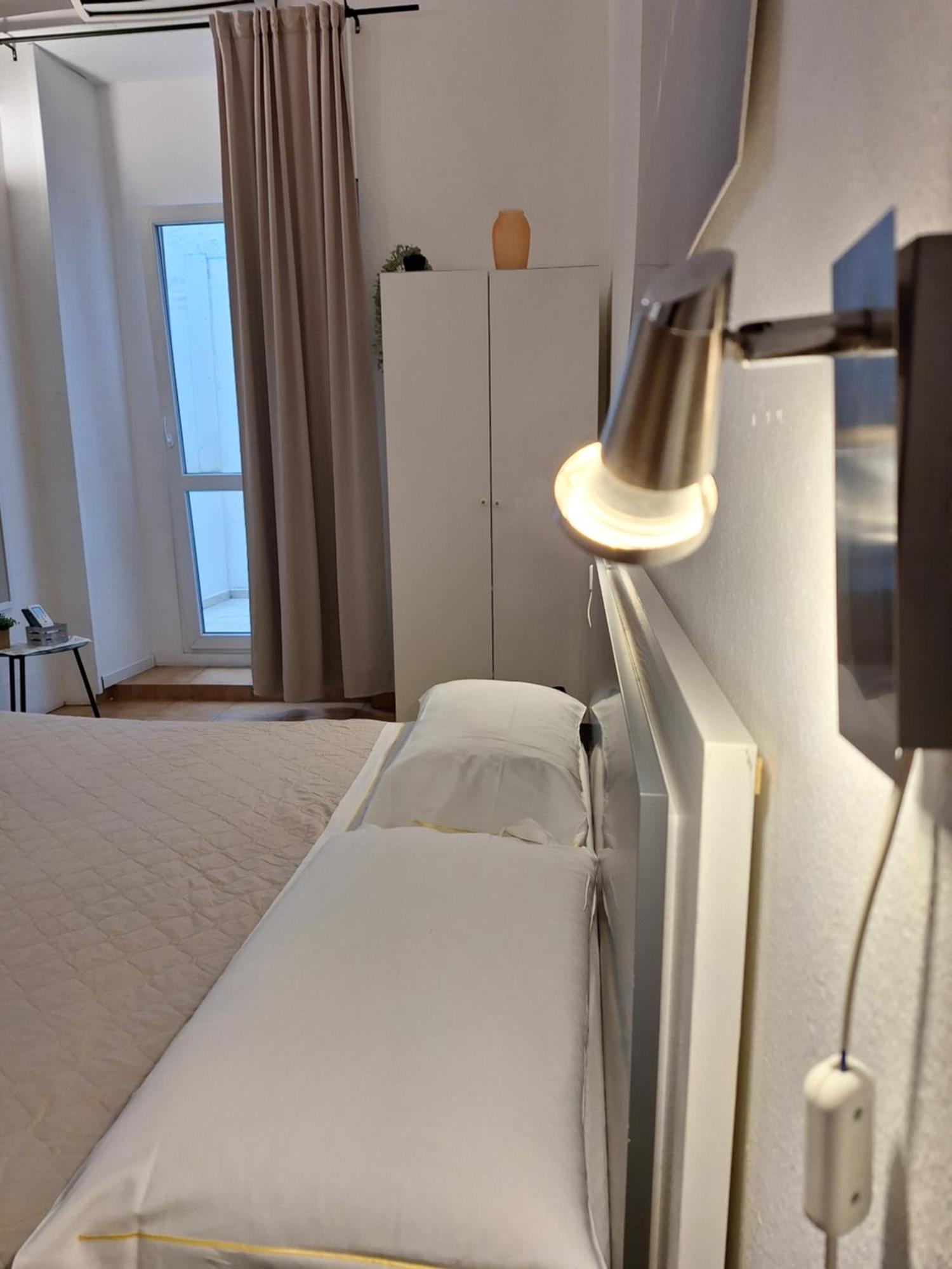 Affittacamere Guesthouse Maristella Cagliari Oda fotoğraf